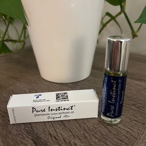 Pure Instinct Original Oil